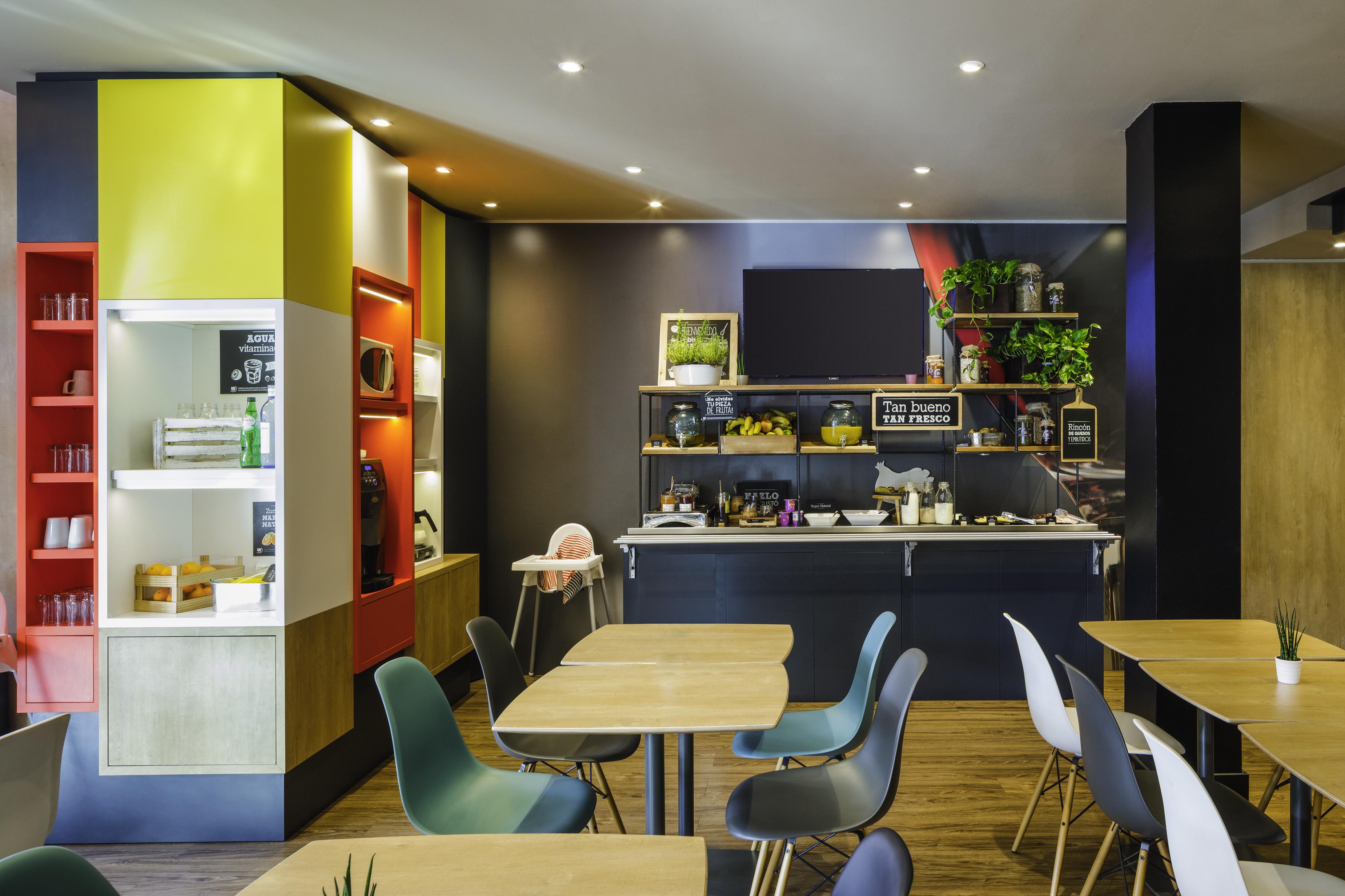 Hotel Ibis Granada Esterno foto