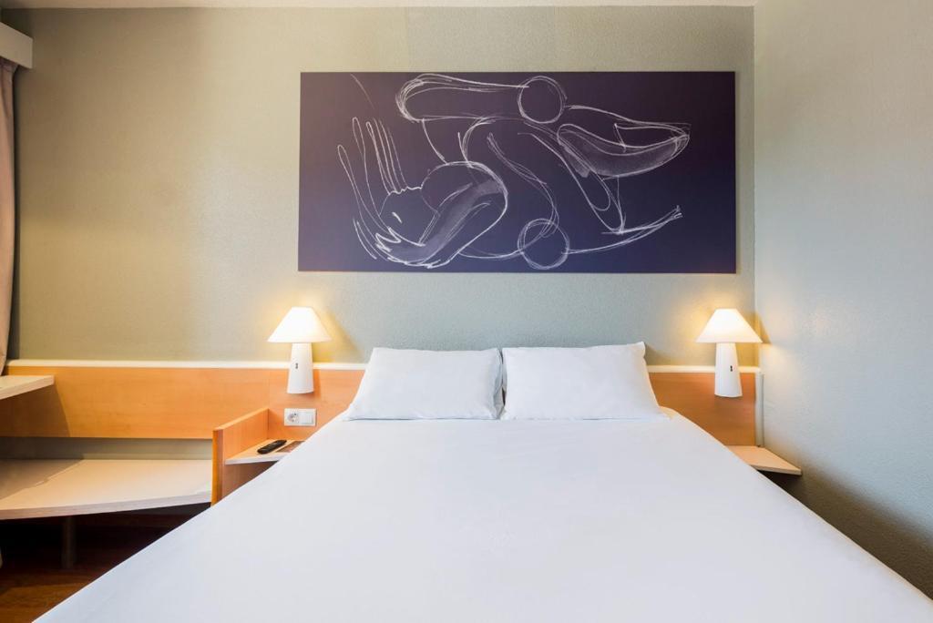 Hotel Ibis Granada Esterno foto