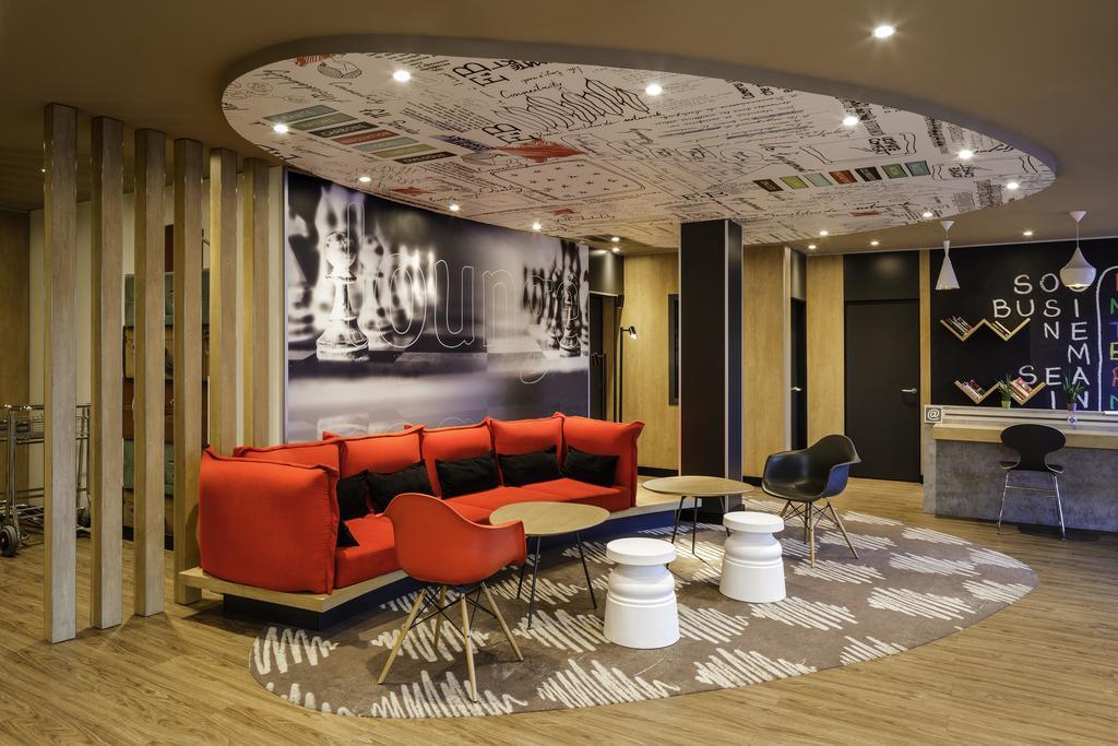 Hotel Ibis Granada Esterno foto